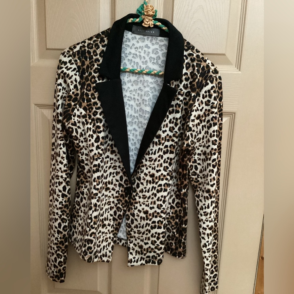 Suzy Shier Animal Print Blazer - Black and Brown